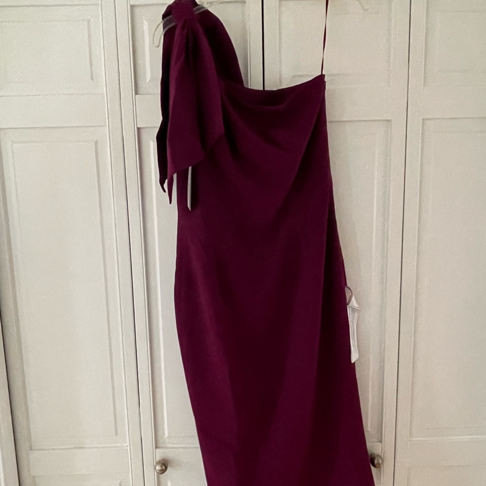 Dress the Population one shoulder dress